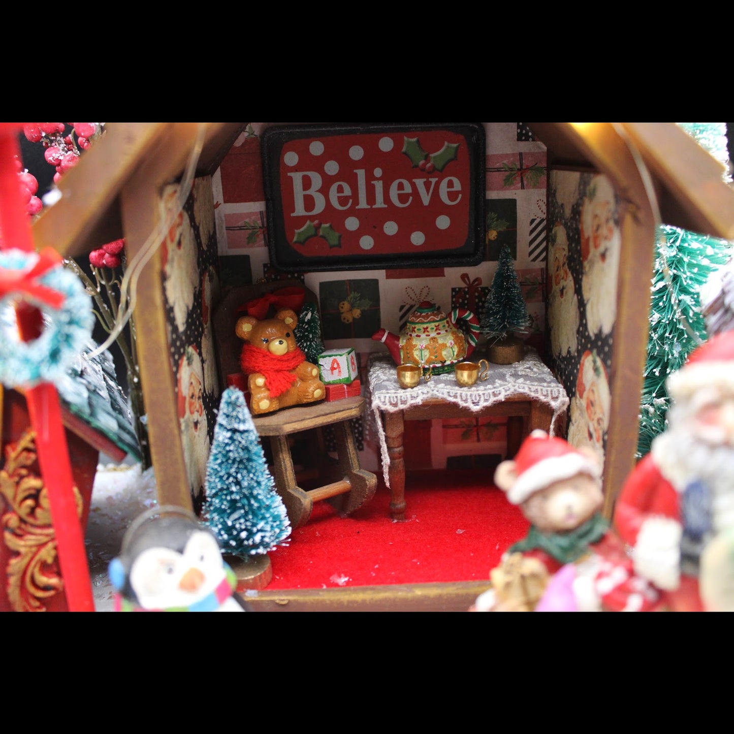 Christmas Village Diorama! Christmas House, Tabletop Centerpiece! Furnished Dollhouse!