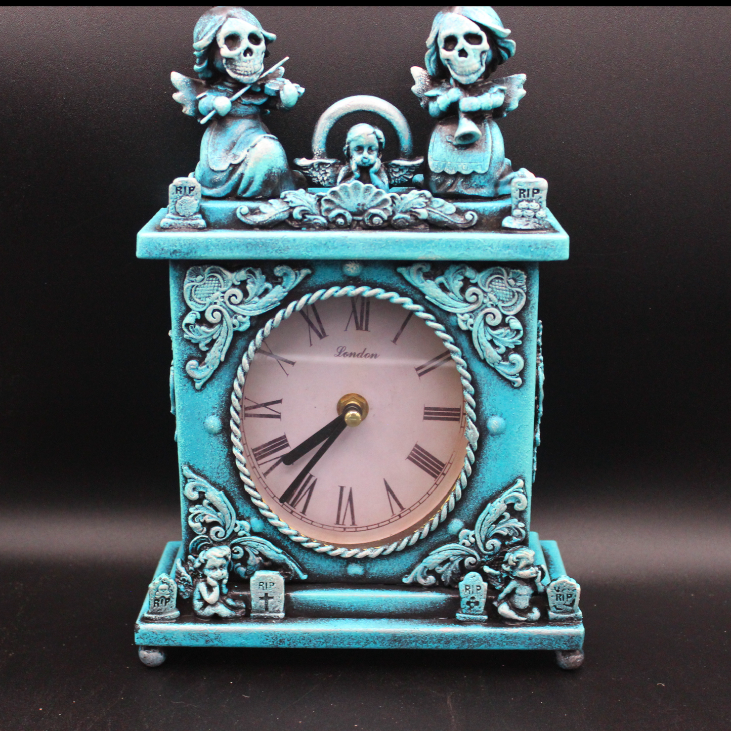 Gothic Angel Clock