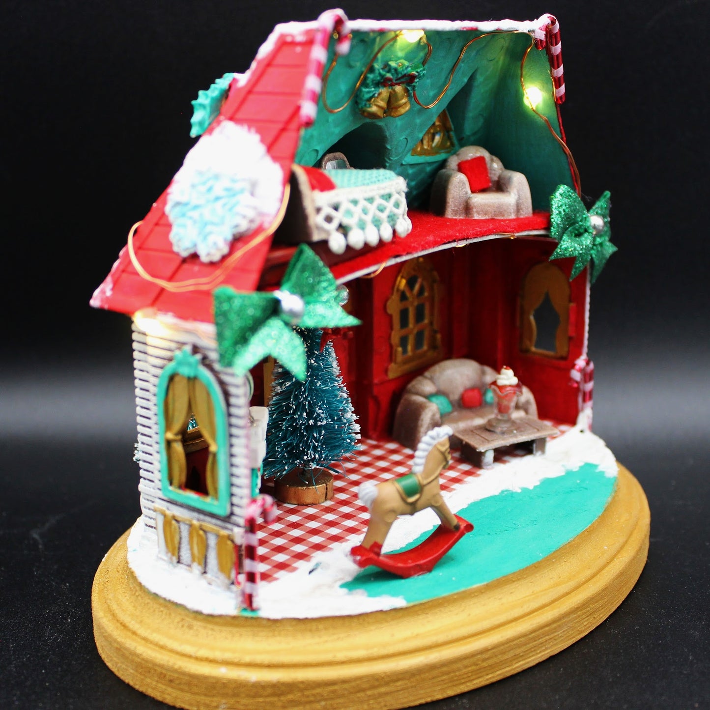 Adorable Lighted Furnished Miniature Christmas Dollhouse!