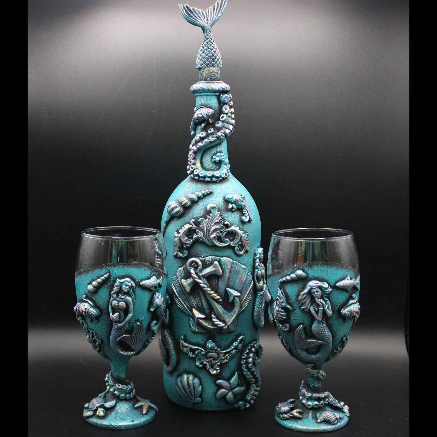 Gorgeous Mermaid Wine Bottle and Wine Glass Set! Nautical Liquor Decanter with Glasses!