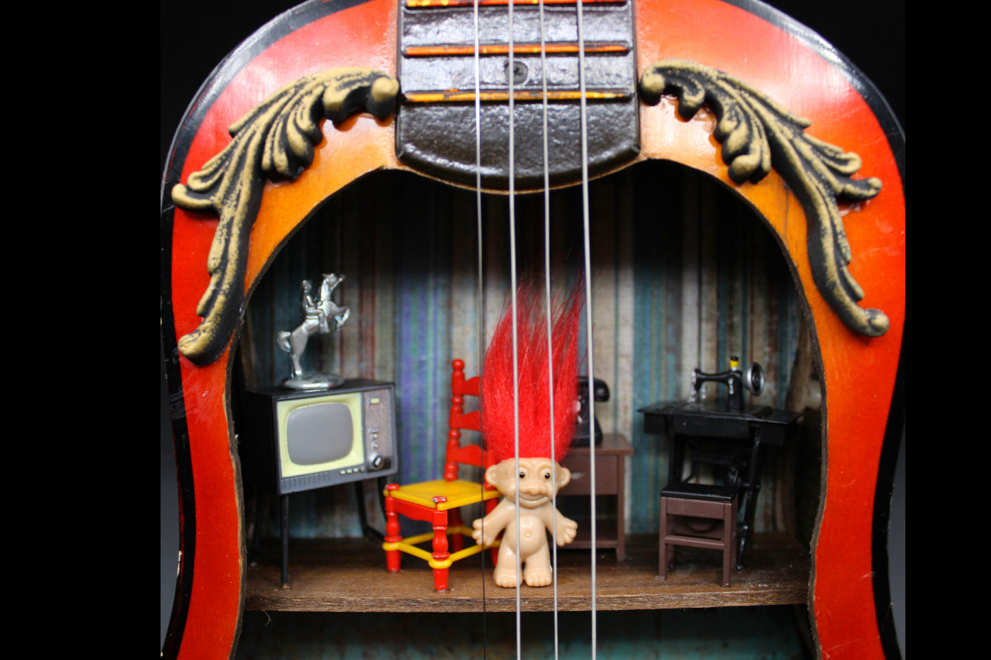 Guitar Troll Dollhouse!