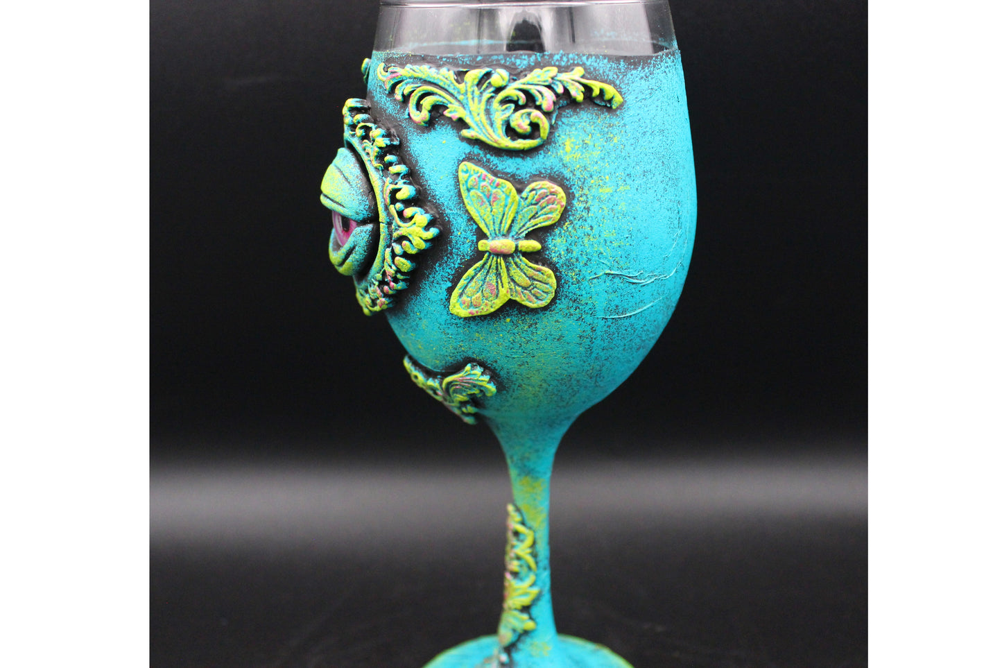 Awesome Eyeball Chalice! Dragon Monster Eye Wine Glass Goblet!