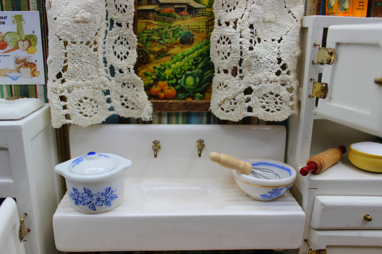 Miniature Vintage Farmhouse Kitchen Diorama, Room box!