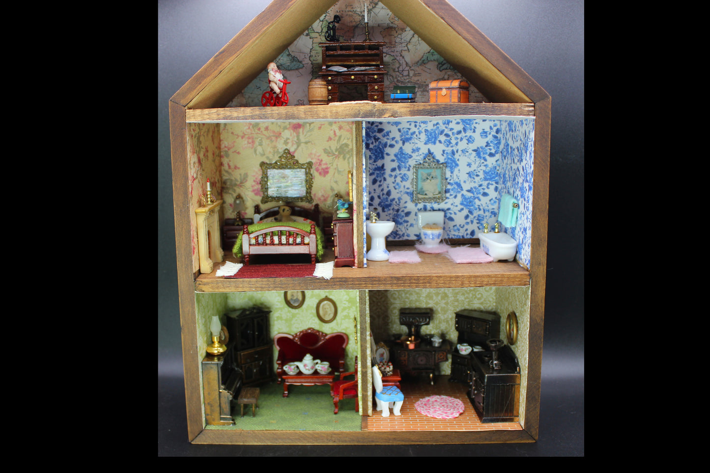 Gorgeous Miniature Vintage Shadowbox Dollhouse! Furnished Victorian Dollhouse!